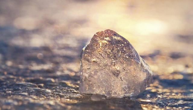 探索《1.99七彩皓月》的奇幻世界-《1.99七彩皓月》游戏深度解析与精彩玩法揭秘